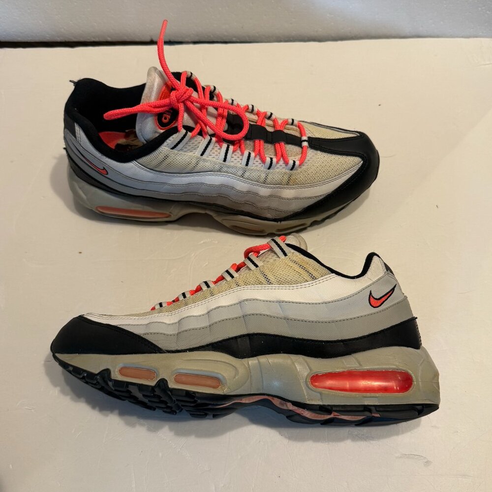 Nike Air Max 95 “Rebel Pack” Mens Size 11 RARE Black Hot Lava Pink (609048-182)